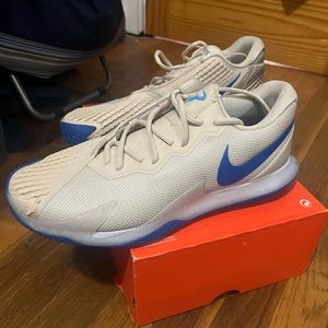 Nike zoom cage 4 "Rafa royal blue/ sanddrift men's size 11.5 , like new